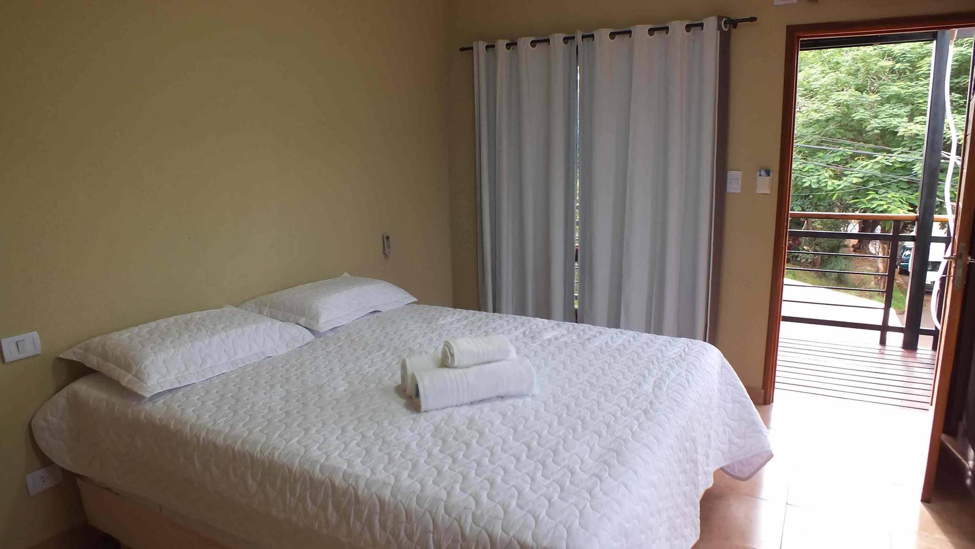 Iguazu Urban Hotel Express Puerto Iguazú Buitenkant foto